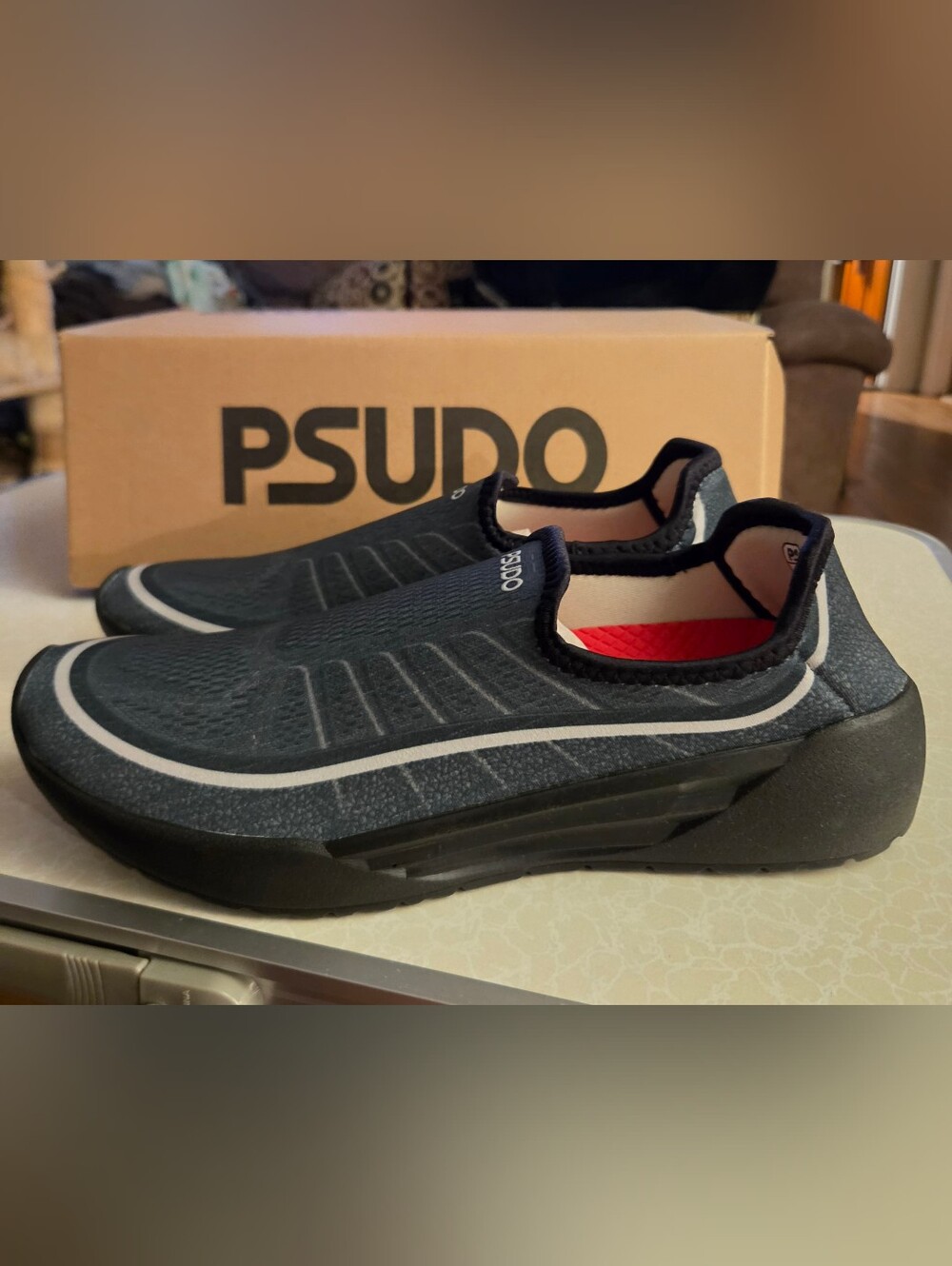 Psudo - Women's Racer Sport Shoe Slip On Court Black Size 10 NWT